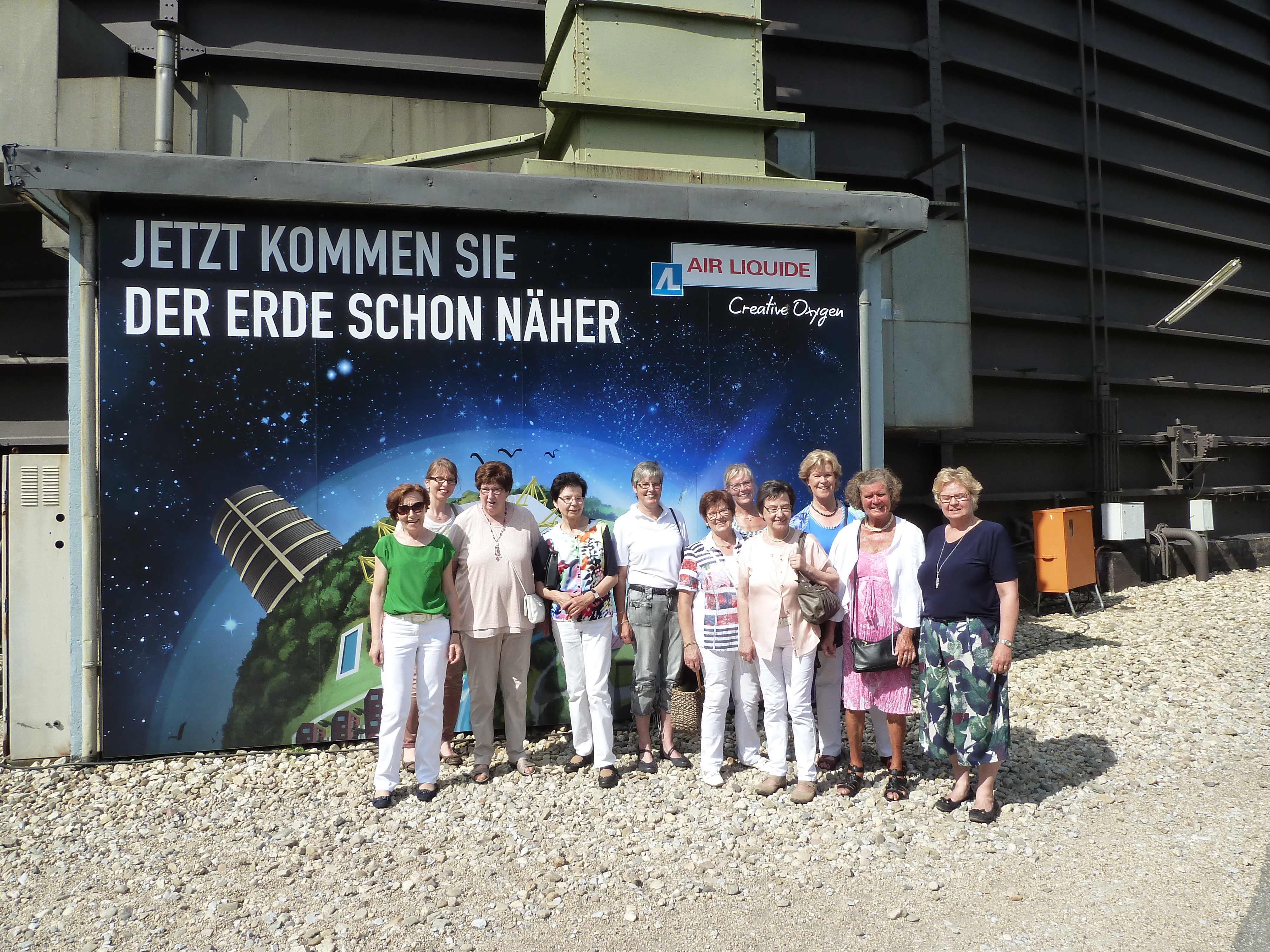 Die CDU Frauen Union Heek-Nienborg am Gasometer in Oberhausen